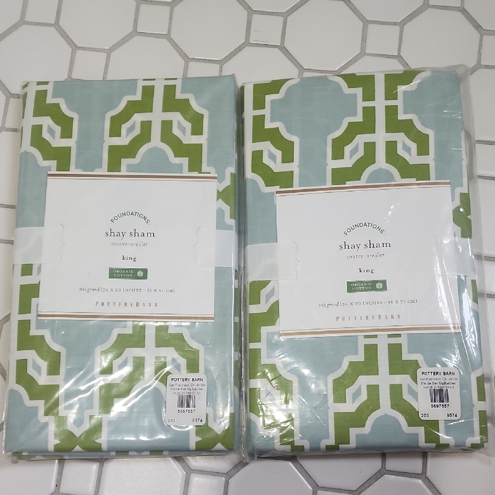 Pottery Barn Shay Sham King Size Blue And Green